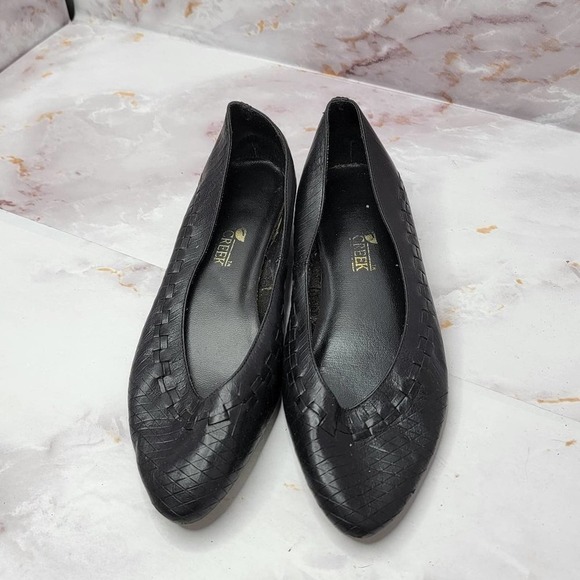 CABIN Creek Women’s Black Leather Flats size 6 - Picture 13 of 16